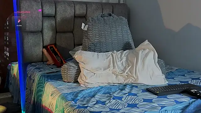 flowers18 live sex cam