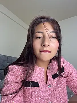 Karlee_Grey1