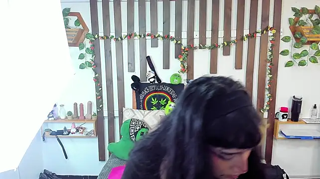 MeowMota_ live cam on StripChat
