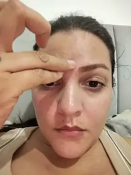 Mia_Hampton 🗺 live sex cam