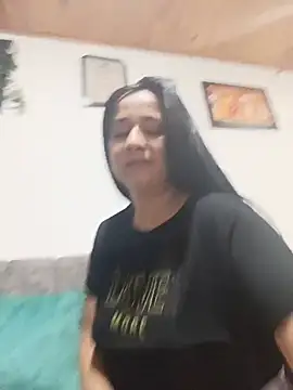 _Dr-Luna_1 live cam on StripChat