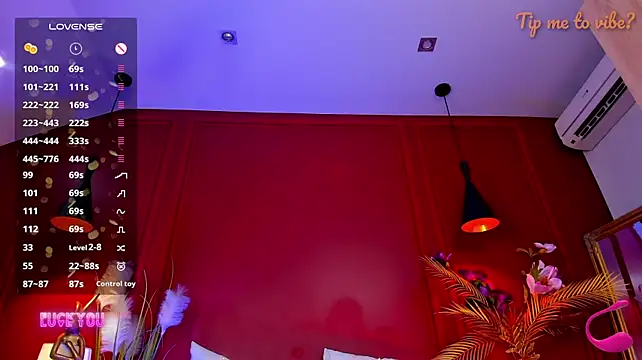 Mayzzie webcam