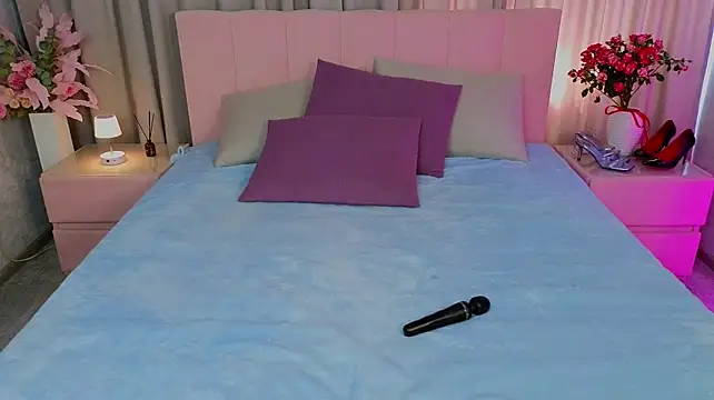 Ariana_Petite