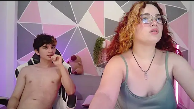 AndrewAnndCherry webcam