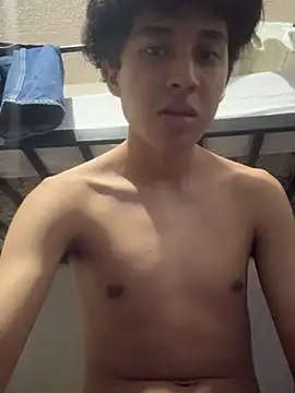 slimbullmx live sex cam
