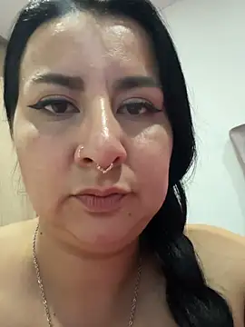 Abril_Luv webcam