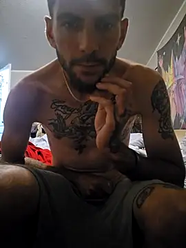whiteboy4200 live cam on StripChat