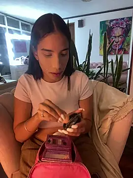 Praga_Pink live cam on StripChat