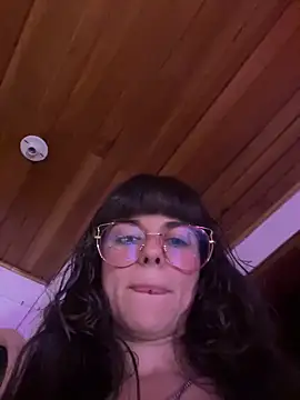 violetasubmissive (F young) - BIG SQUIRTTT