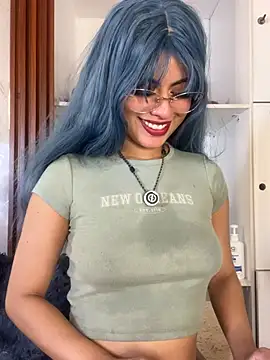 eva_feller69 (F young) - Tetas en la ventana del carro