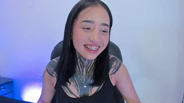 Dark_Kitty_666 webcam
