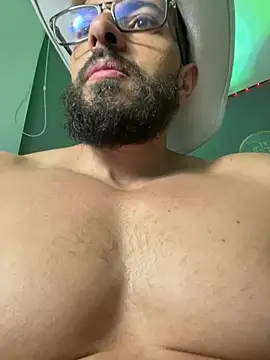 magnumchris (Ask my age) - 5 clouds continues