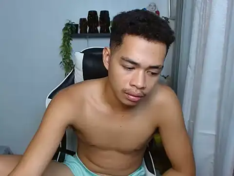 curlyasian_njxx (M twink) - jerking