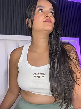 LucieMillerr live webcam