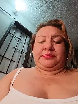 HORNY_MATURE25