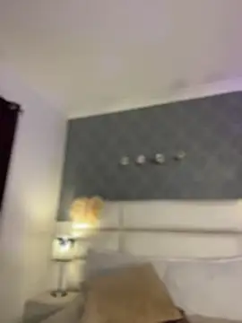 MiilaBlake live cam on StripChat