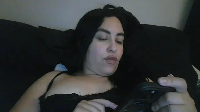 WetFlower69 live cam on StripChat