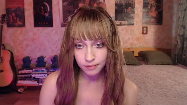 Friendly_Ellie webcam