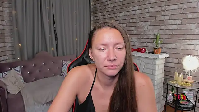SarahCoksss live cam on StripChat