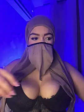 thaira_aly webcam