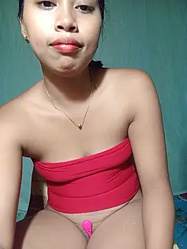 UrSweetAsianLady_02 live cam on StripChat