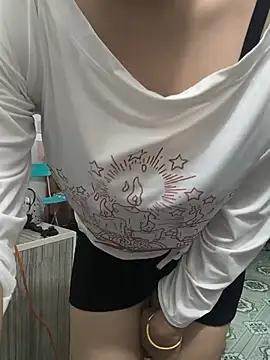 Sisilaydy_01 live cam on StripChat