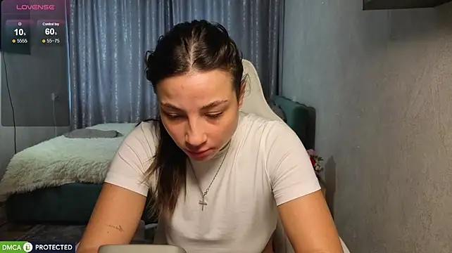Tanita_Moon_0077 webcam
