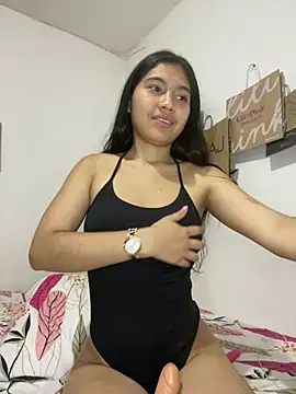 Xaannder shower dildo cam