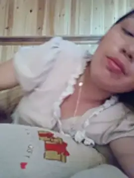 Tina-i live cam on StripChat