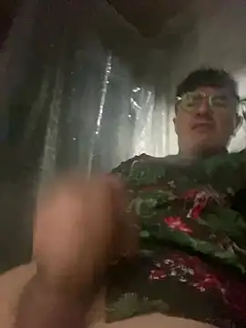 long_nigth live cam on StripChat