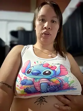 Emiily_lee live cam on StripChat