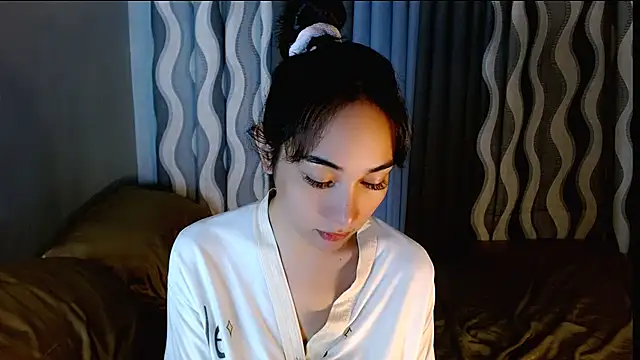 AsiaticRose_06 live cam on StripChat
