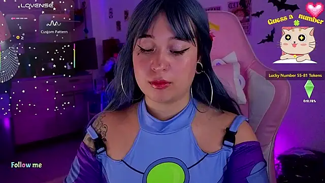 Celeste_Bauman webcam