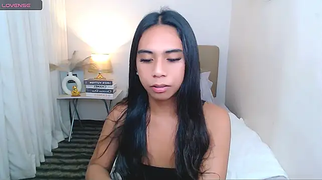 scarlet_smith7 (T teen) - BE MINE SCARLET