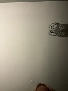 Blondnboujee53 webcam