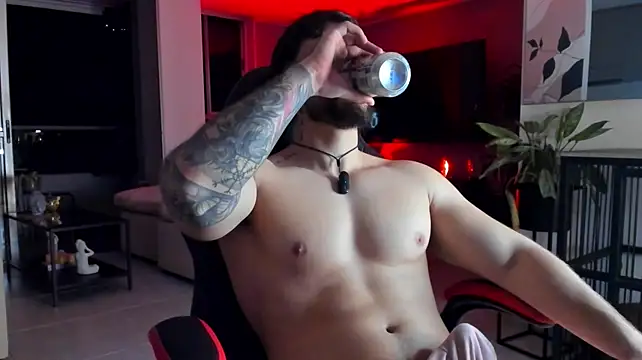 Valenthino_Salvatore live sex cam