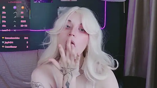 ScarletHarley webcam
