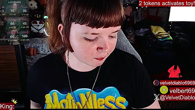 VelvetDiablo 🤜 live naked stream