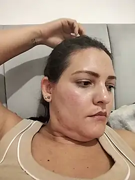 Mia_Hampton