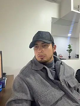 Nikoo_wolf25's live cam
