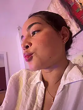 AkiraY10 🚞 free nude stream