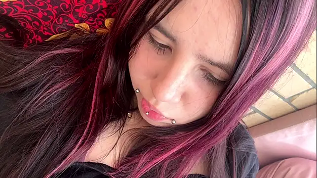 IronicBuckle 🔹 nude chat