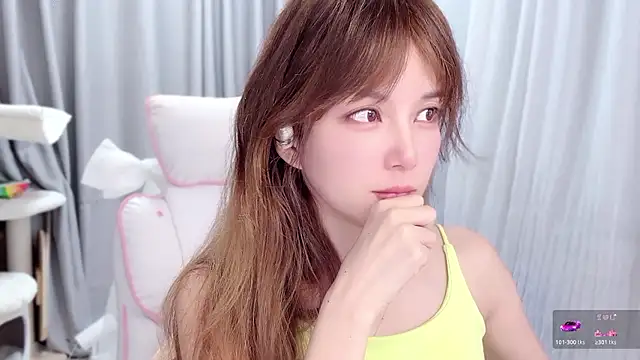 hi-AnAn live cam on StripChat