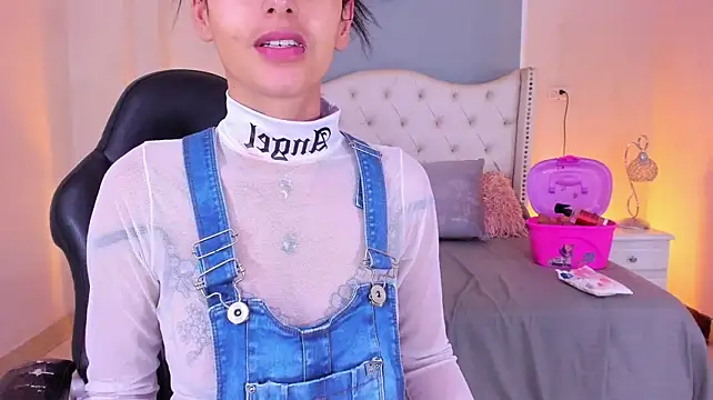 elizabeth_santos1 webcam