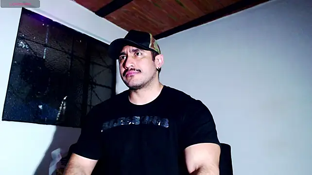 willian_m777 live cam on StripChat
