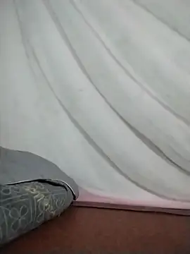 NAAYA8190 live webcam