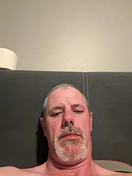 biggymemo live cam on StripChat