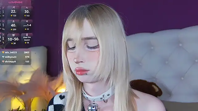 cutetomie live cam on StripChat