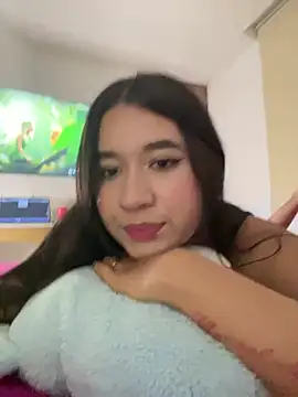 Emi_blair webcam