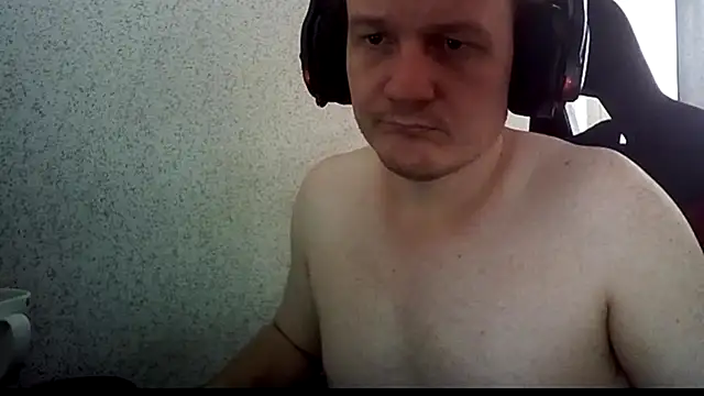MysteriousWanderer live cam on StripChat